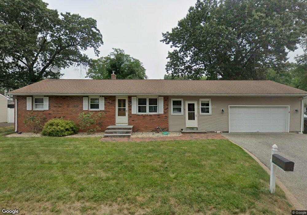 36 Arnold St, Ludlow, MA 01056 - photo 1