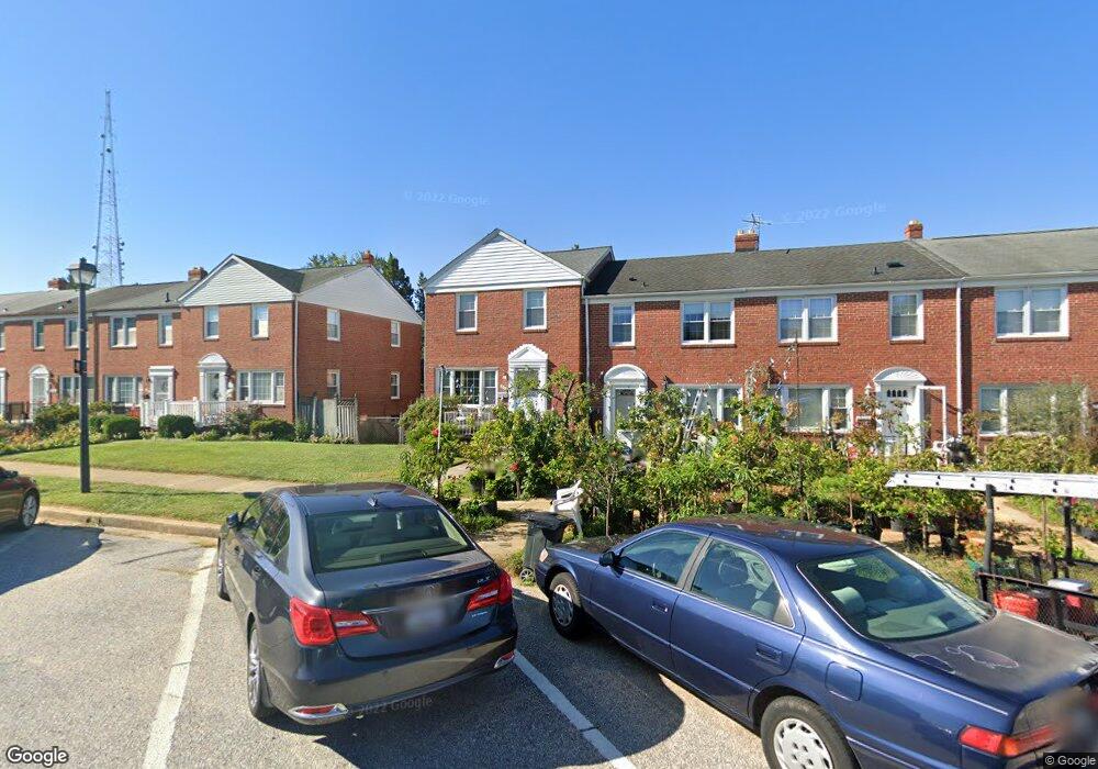 924 Radcliffe Rd, Towson, MD 21204 - photo 1