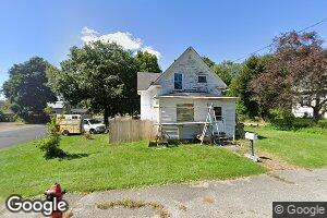 8 Cedar St, East Millinocket, ME 04430