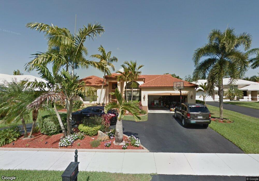 2842 E Orchard Cir, Davie, FL 33328 - photo 1