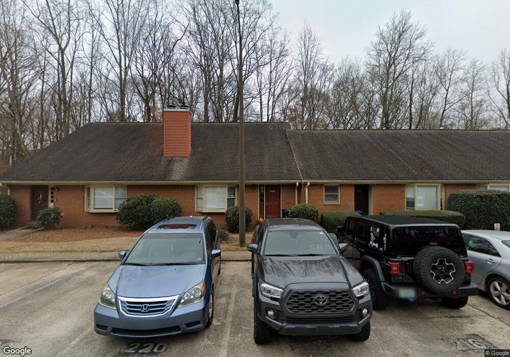 214 Eaglewood Ct unit 18, Athens, GA 30606 - photo 1