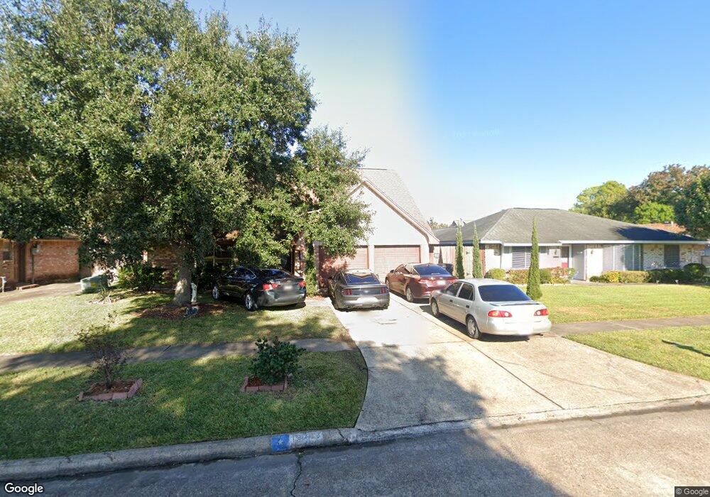 10303 Kirkhill Dr, Houston, TX 77089 - photo 1