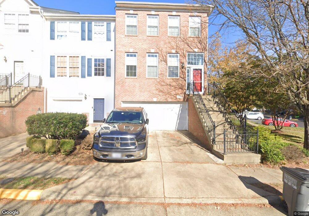 43192 Newbridge Square, Broadlands, VA 20148 - photo 1