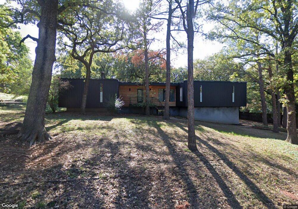 1318 Ridgecrest Cir, Denton, TX 76205 - photo 1