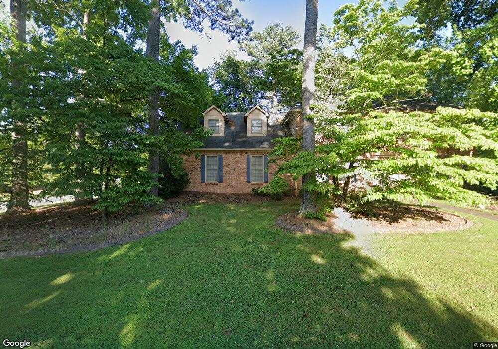 4427 Thoroughbred Dr NE, Roswell, GA 30075 - photo 1