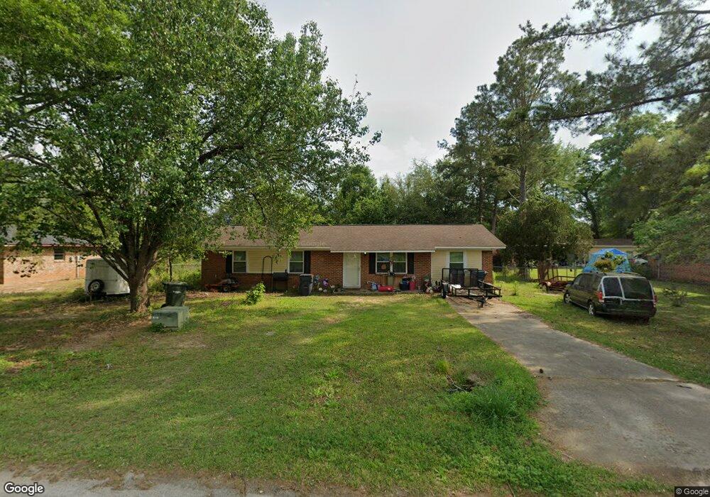 1202 Stephen Ln, Albany, GA 31705 - photo 1