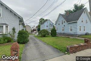 652 2nd St, Fall River, MA 02721