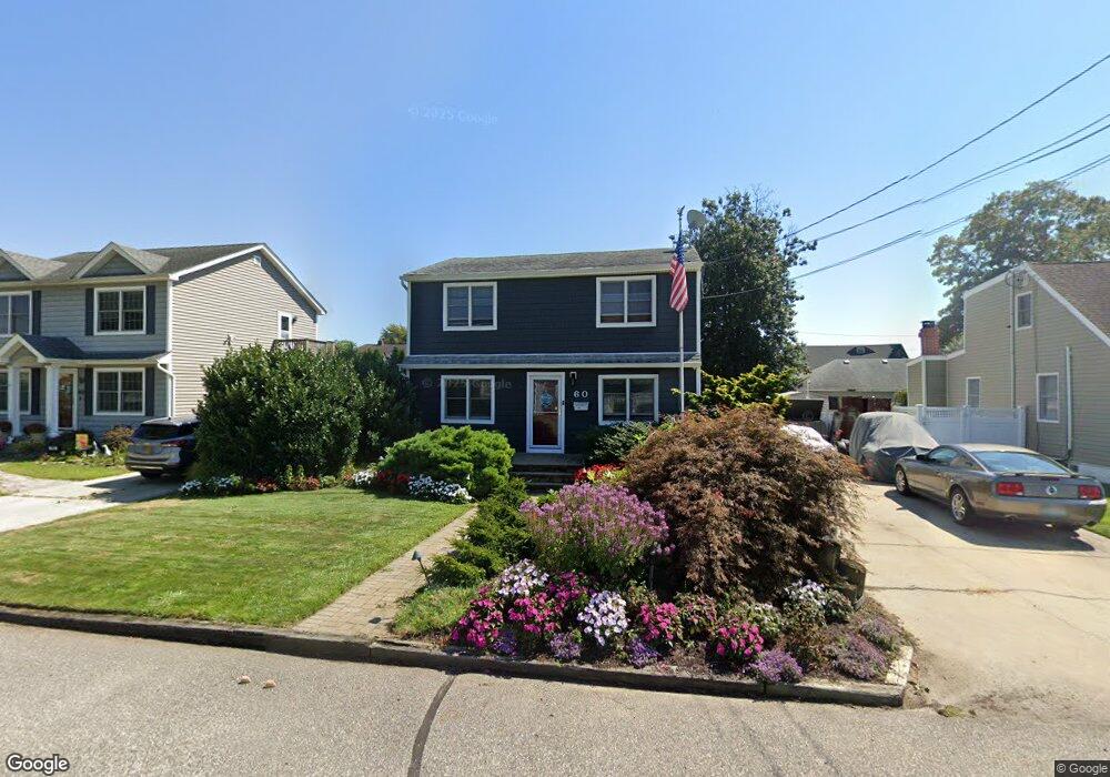 60 Ferndale Ct, Copiague, NY 11726 - photo 1