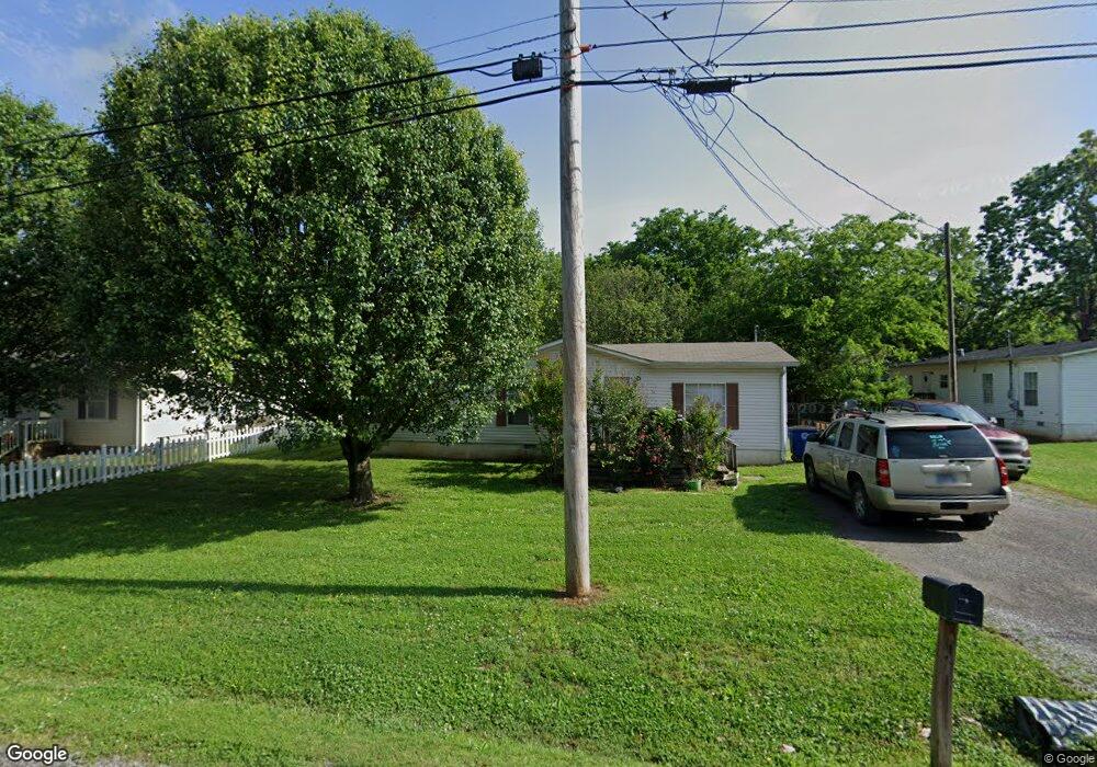 204 Austin Ave, Shelbyville, TN 37160 - photo 1