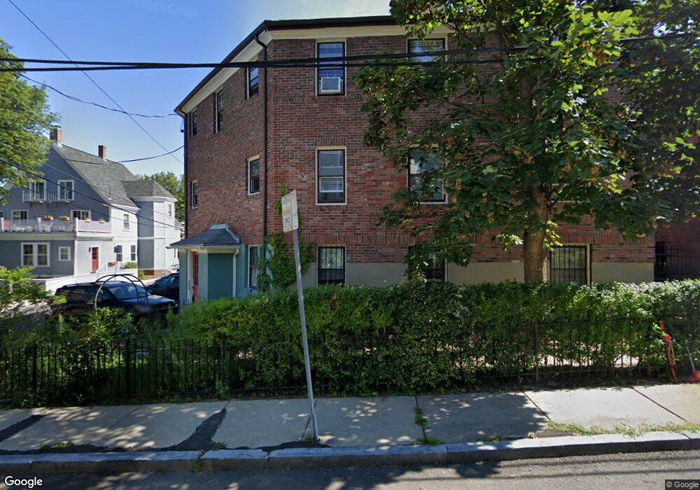 7 Garden Ct unit 3, Cambridge, MA 02138 - photo 1