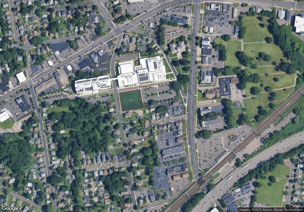 7 Southard Ct, Stratford, CT 06615 - photo 1