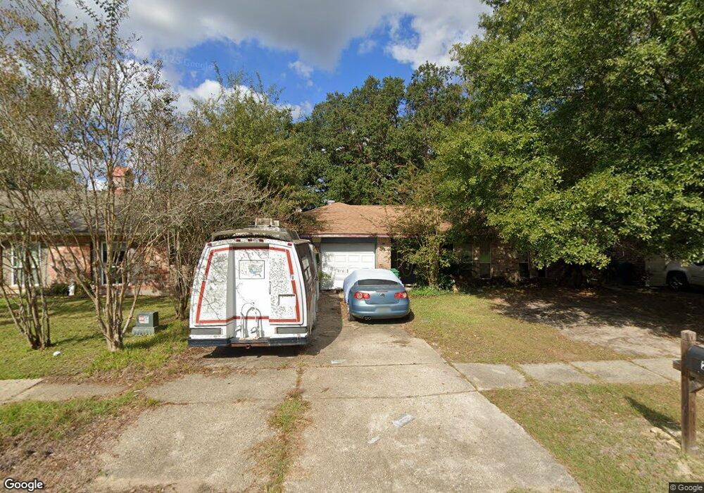 212 S Queens Dr, Slidell, LA 70458 - photo 1