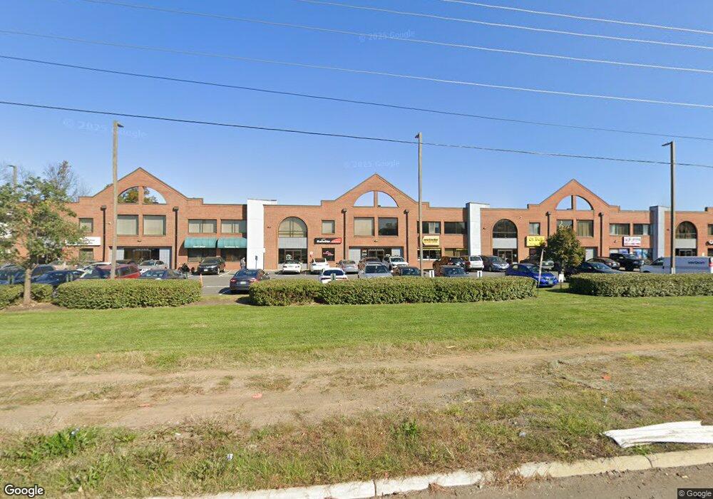 23035 Douglas Ct unit 136, Sterling, VA 20166 - photo 1