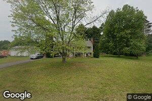 30 Nesenkeag Dr, Litchfield, NH 03052