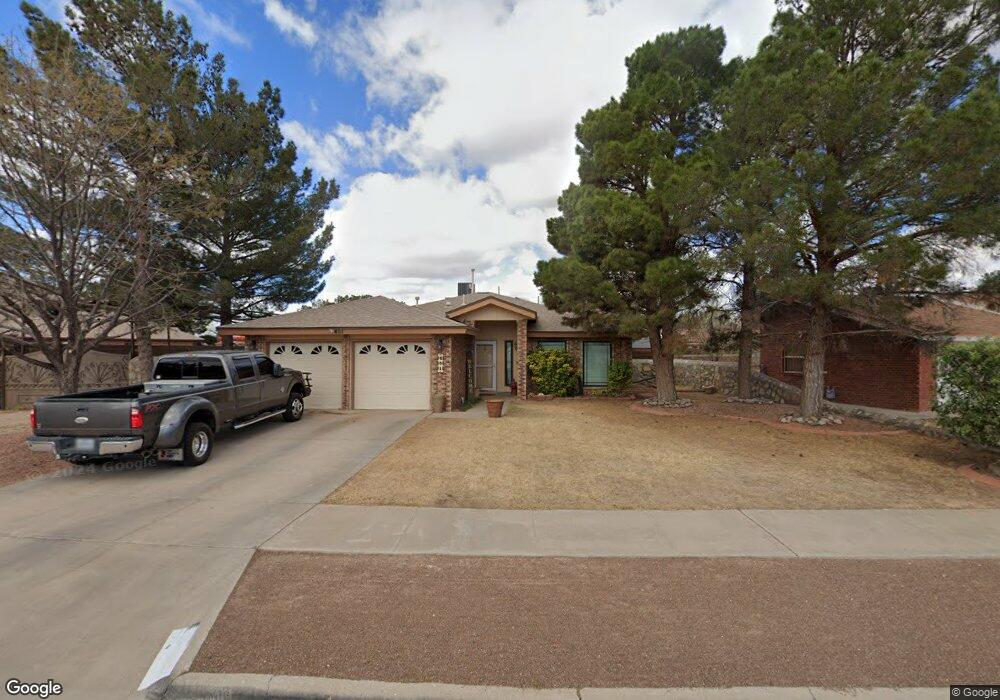 401 Roslyn Dr, Horizon City, TX 79928 - photo 1