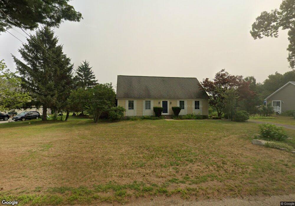 38 Chestnut St, Hudson, MA 01749 - photo 1