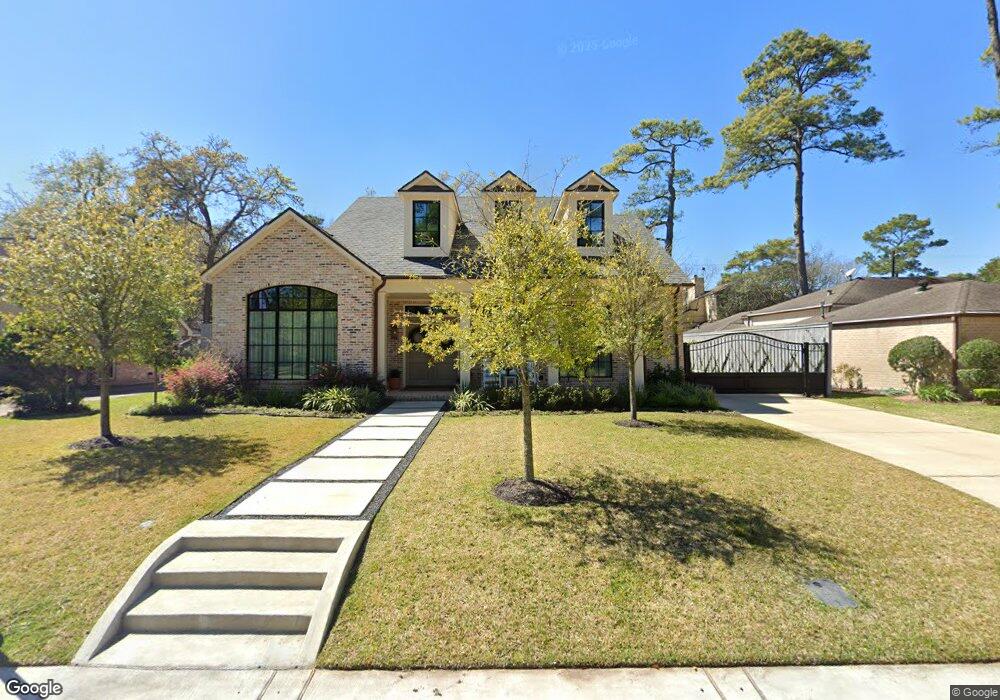 1110 Briarbrook Dr, Houston, TX 77042 - photo 1