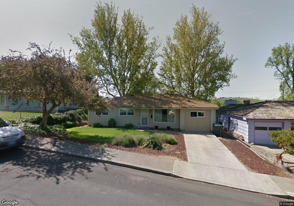 2406 SW Nye Ave, Pendleton, OR 97801 - photo 1