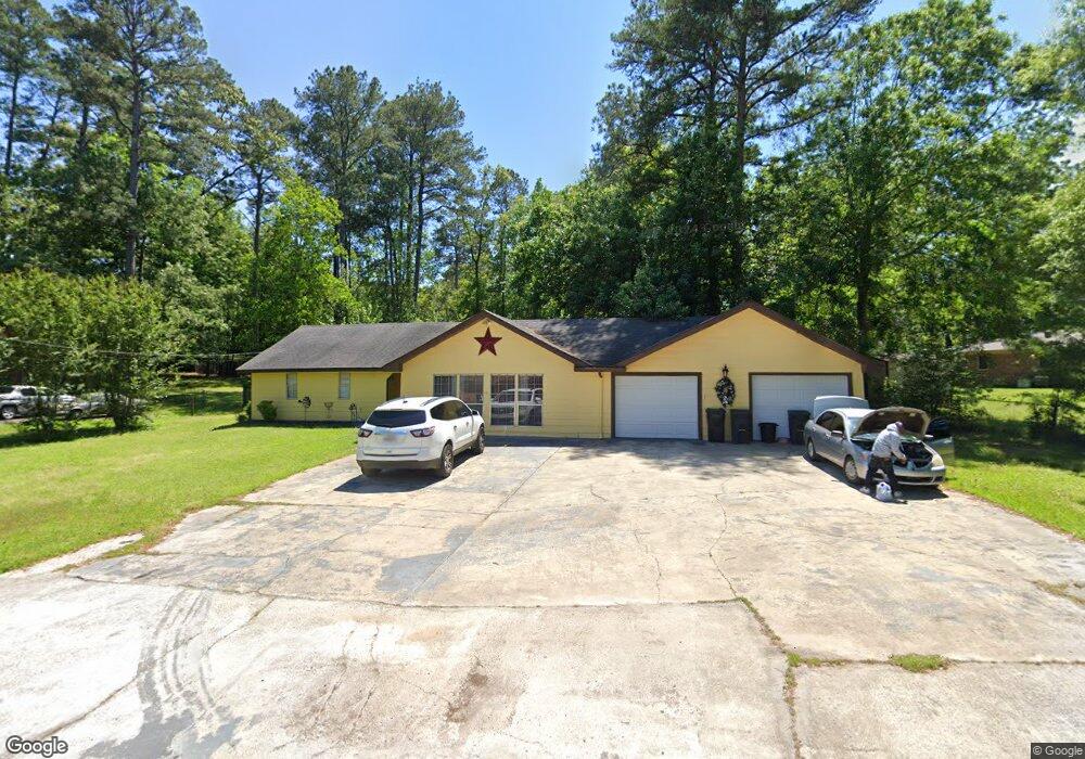 1212 Alta Vista Dr, Laurel, MS 39440 - photo 1