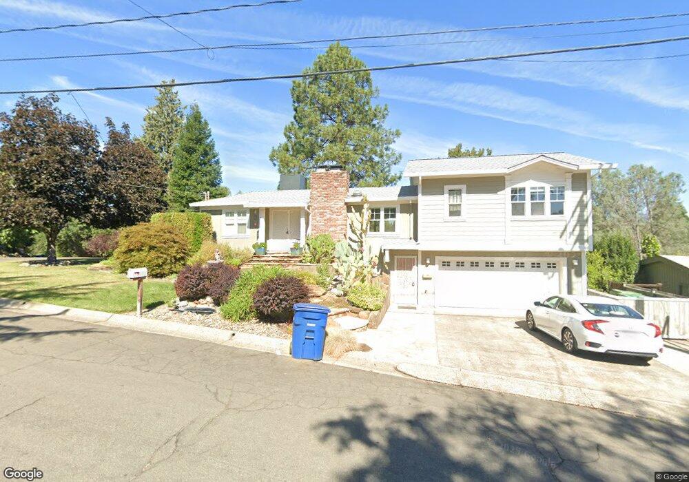 660 Overhill Dr unit 1, Redding, CA 96001 - photo 1