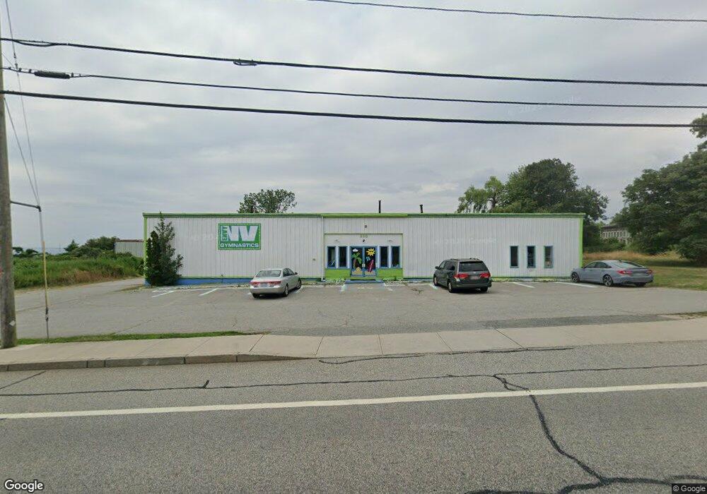 935 Main Rd, Tiverton, RI 02878 - photo 1