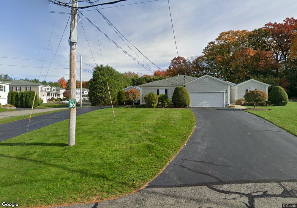 117 Orchard Meadows Dr, Smithfield, RI 02917 - photo 1