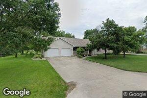 203 Grace Dr, Forrest, IL 61741