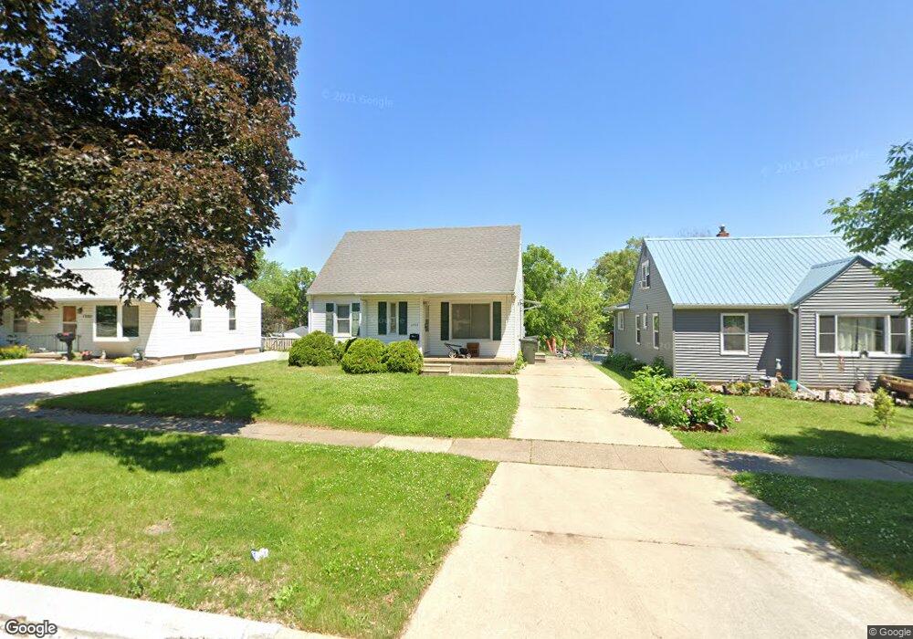 1203 W 10th St, Cedar Falls, IA 50613 - photo 1