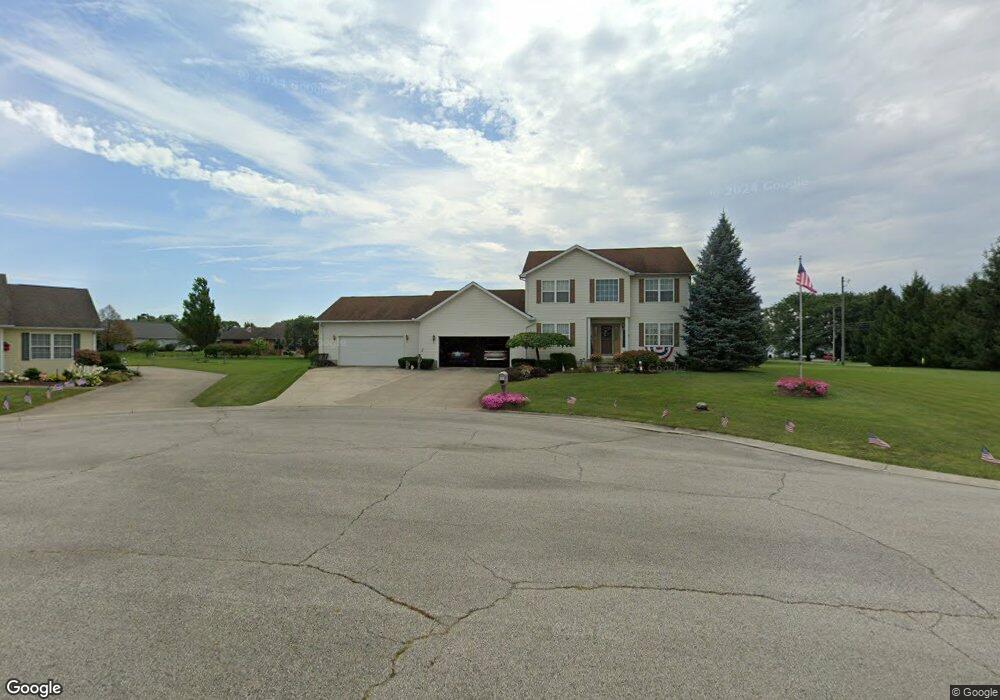 1303 Shelly Dr, Bucyrus, OH 44820 - photo 1