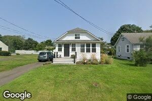 68 Point St, Riverhead, NY 11970