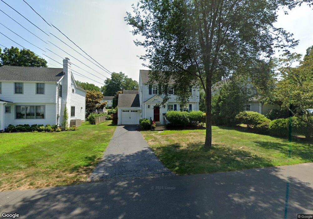 95 Northfield Rd, Fairfield, CT 06824 - photo 1