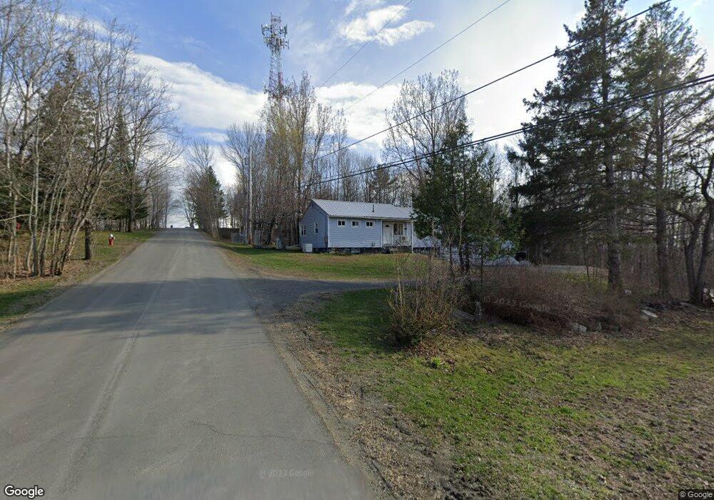 39 Bryant Rd, Dexter, ME 04930 - photo 1