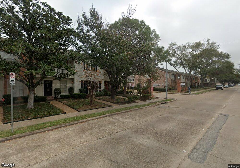 6341 Briar Rose Dr unit 143, Houston, TX 77057 - photo 1