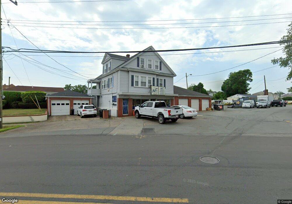 243 Rockdale Ave unit 2, South Dartmouth, MA 02748 - photo 1