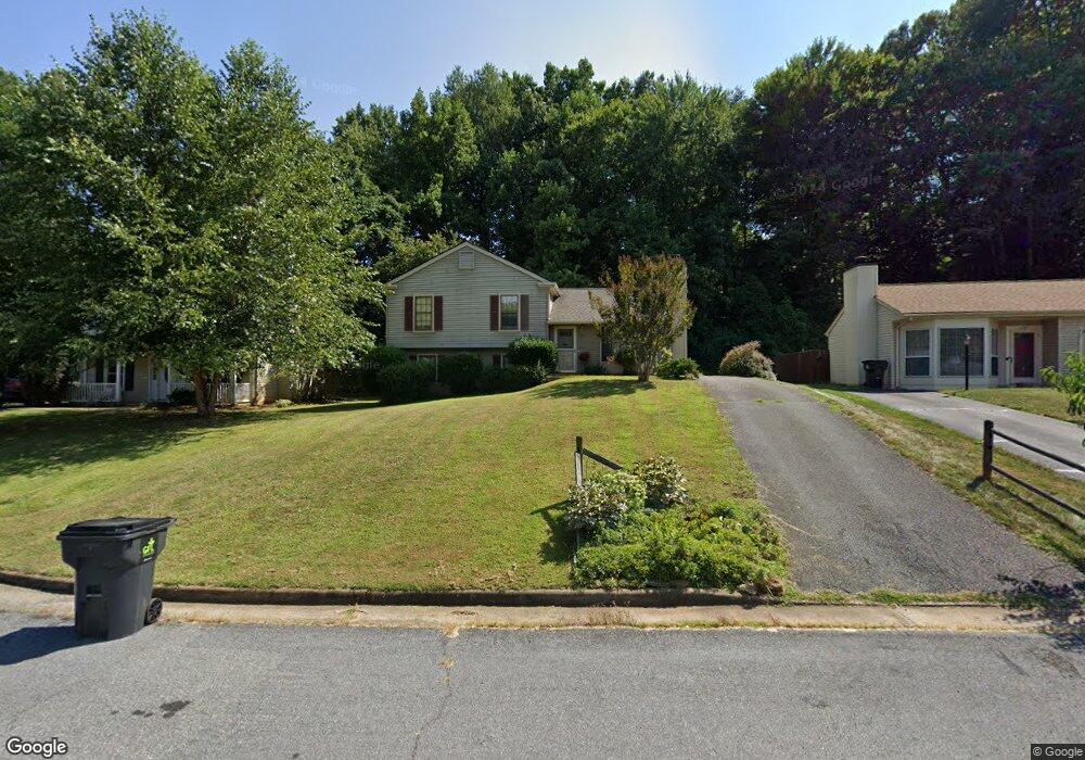 112 Fielding Dr, Charlottesville, VA 22902 - photo 1