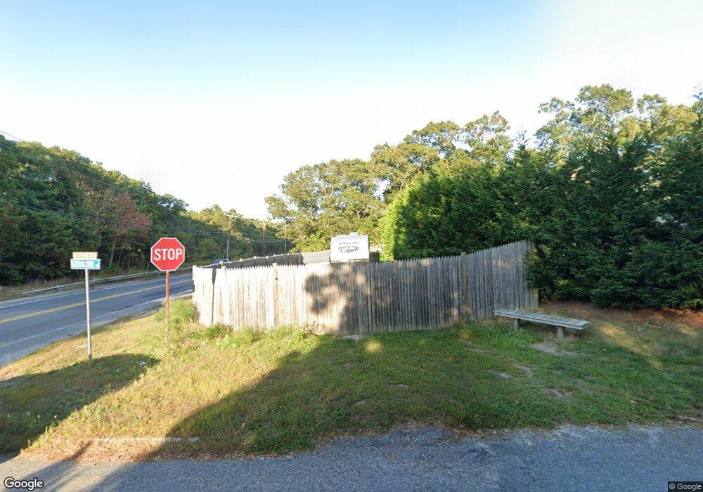 4 Geraldine Rd, Cotuit, MA 2635 - photo 1