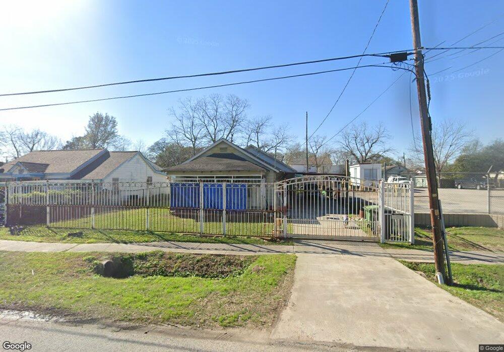 8307 Helmers St, Houston, TX 77022 - photo 1