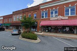 118 S Main St, McCormick, SC 29835