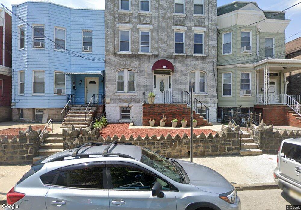 145 Sherman Ave unit 2L, Jersey City, NJ 07307 - photo 1