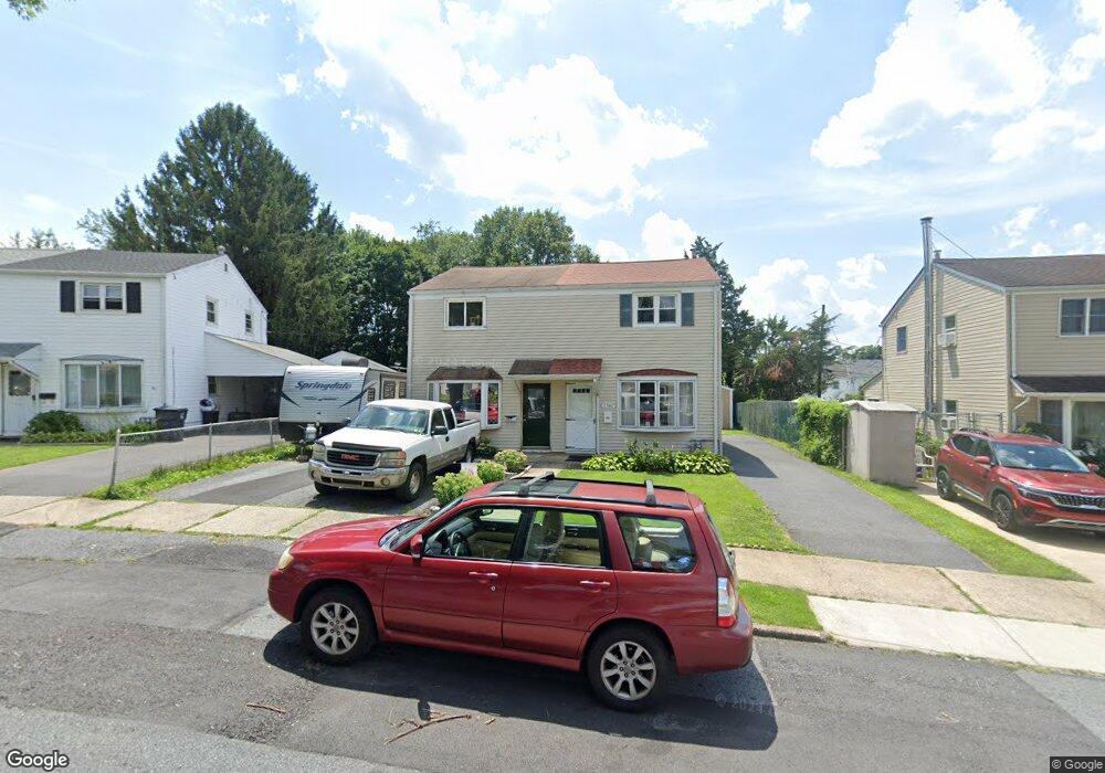 1547 Richard Ave, Bethlehem, PA 18018 - photo 1