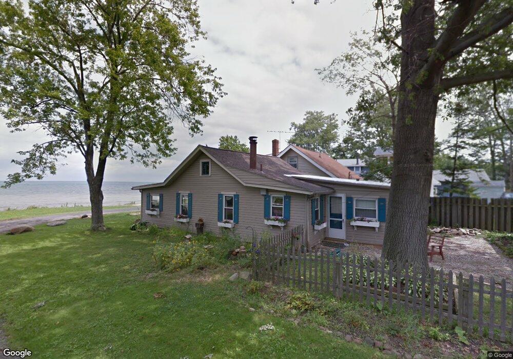 4402 Edgewater Dr, Sheffield Lake, OH 44054 - photo 1