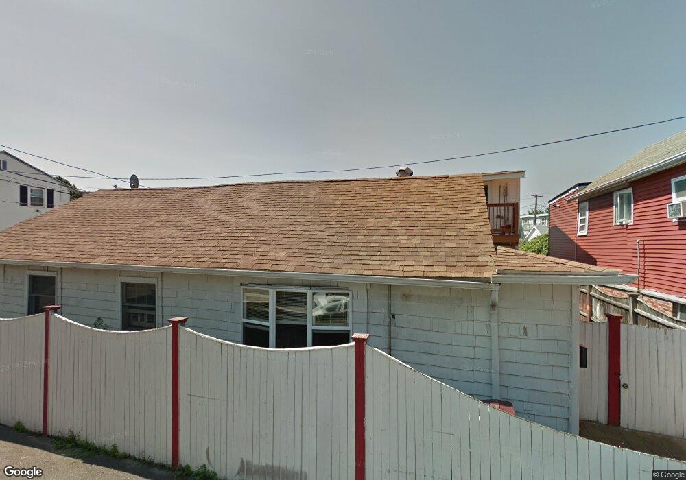 24 Lawrence Rd, Revere, MA 02151 - photo 1