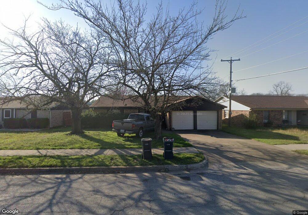 3509 Madrid Dr, Fort Worth, TX 76133 - photo 1