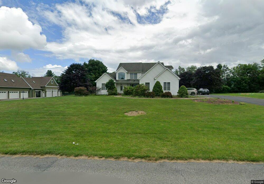 14 Indian Spring Dr, Stroudsburg, PA 18360 - photo 1