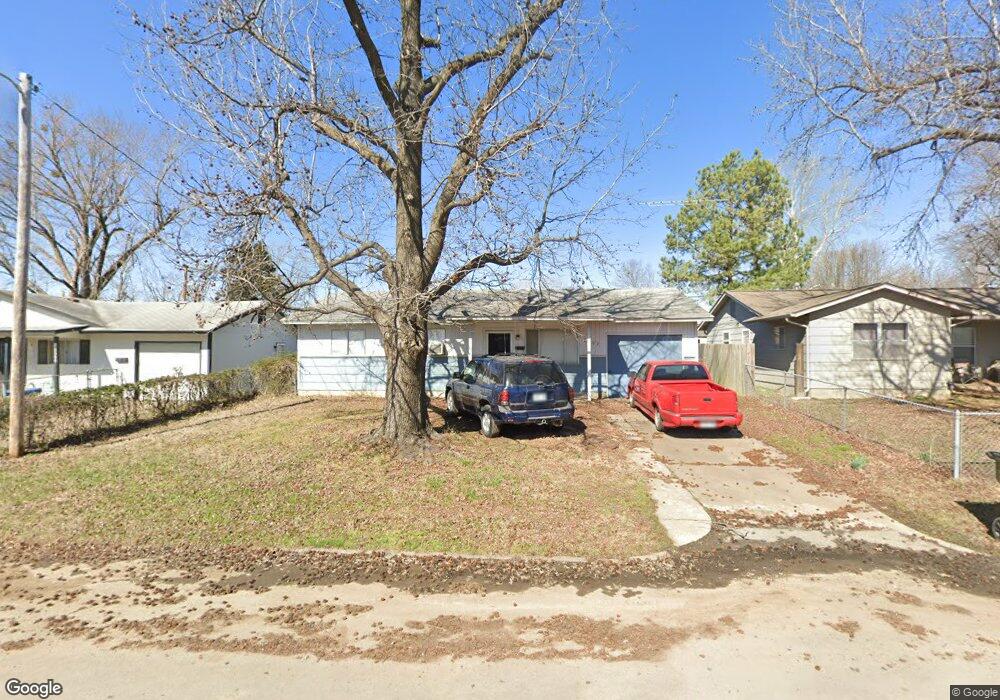 2302 S Poplar St, Sapulpa, OK 74066 - photo 1