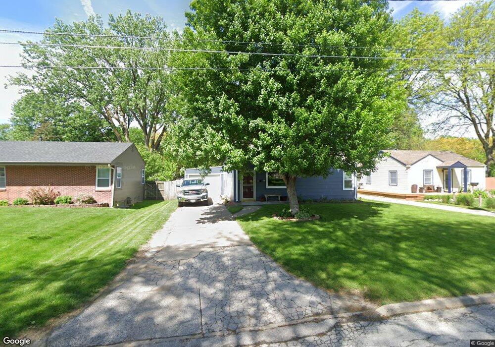 1018 68th St, Windsor Heights, IA 50324 - photo 1