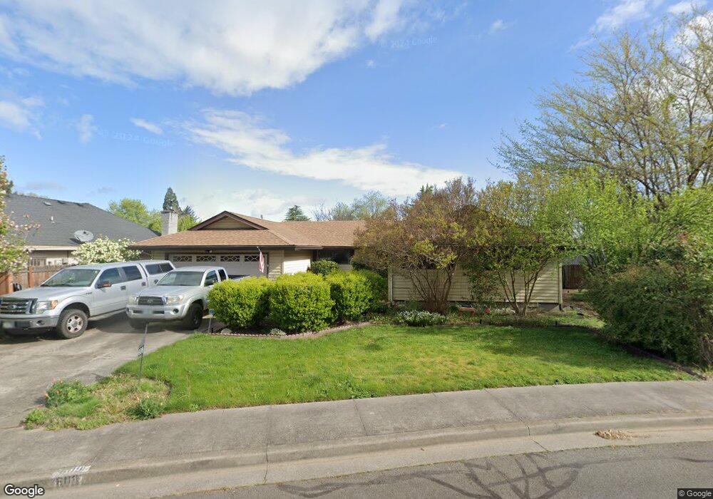 609 Hemlock Ave, Central Point, OR 97502 - photo 1