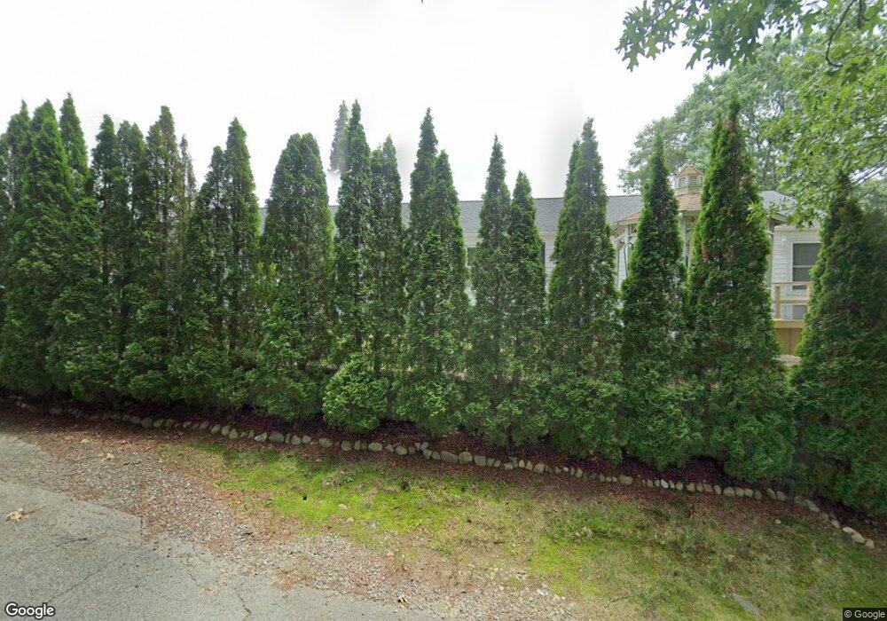 122 Tingley St unit 2, Warwick, RI 02886 - photo 1