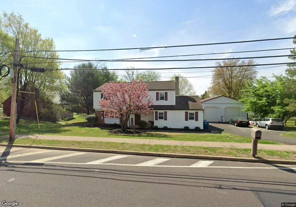 14 W Hillcrest Ave, Chalfont, PA 18914 - photo 1