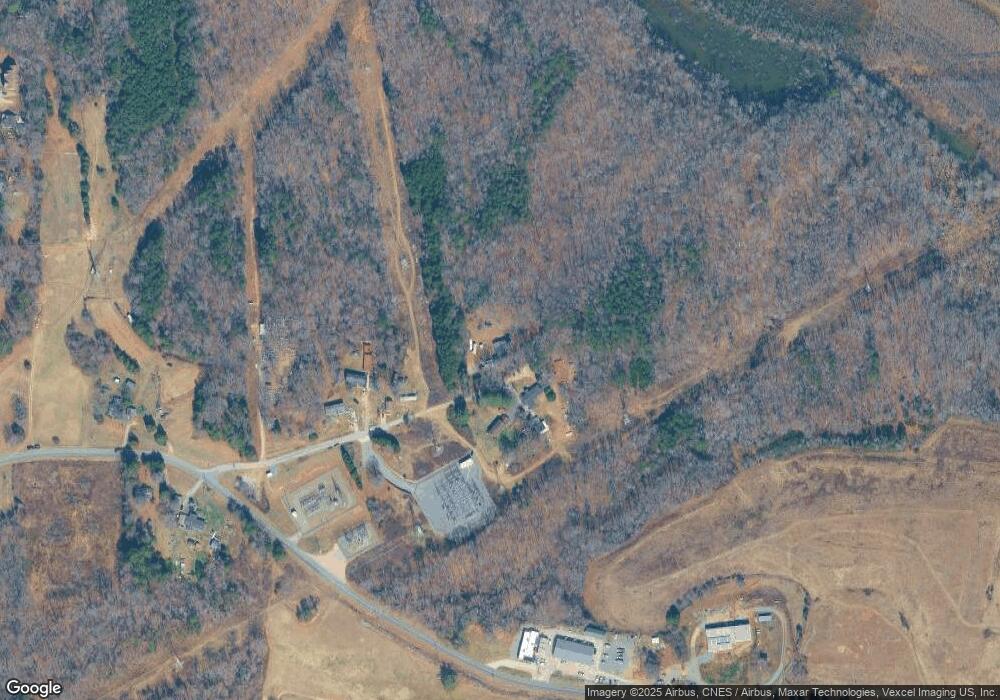 148 Corry Dr, Statesville, NC 28625 - photo 1